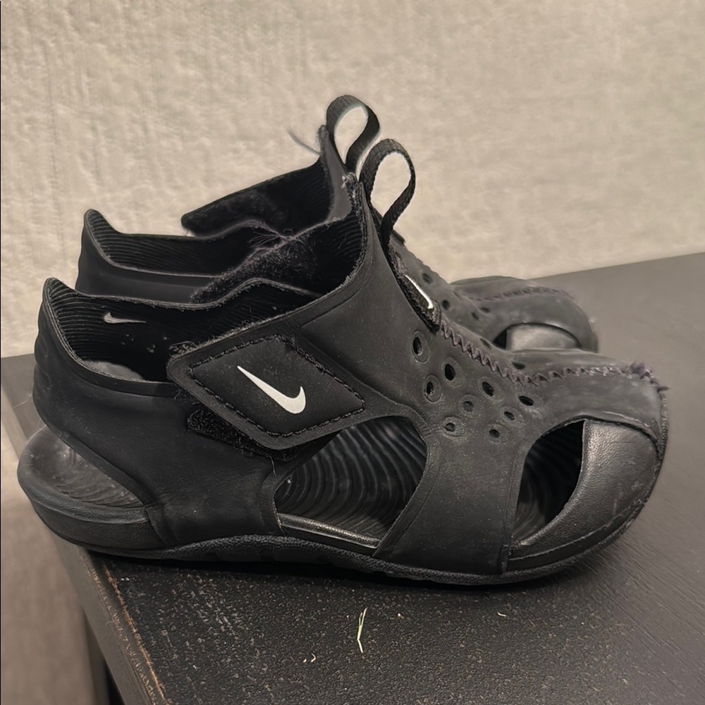 Nike Black Sandals